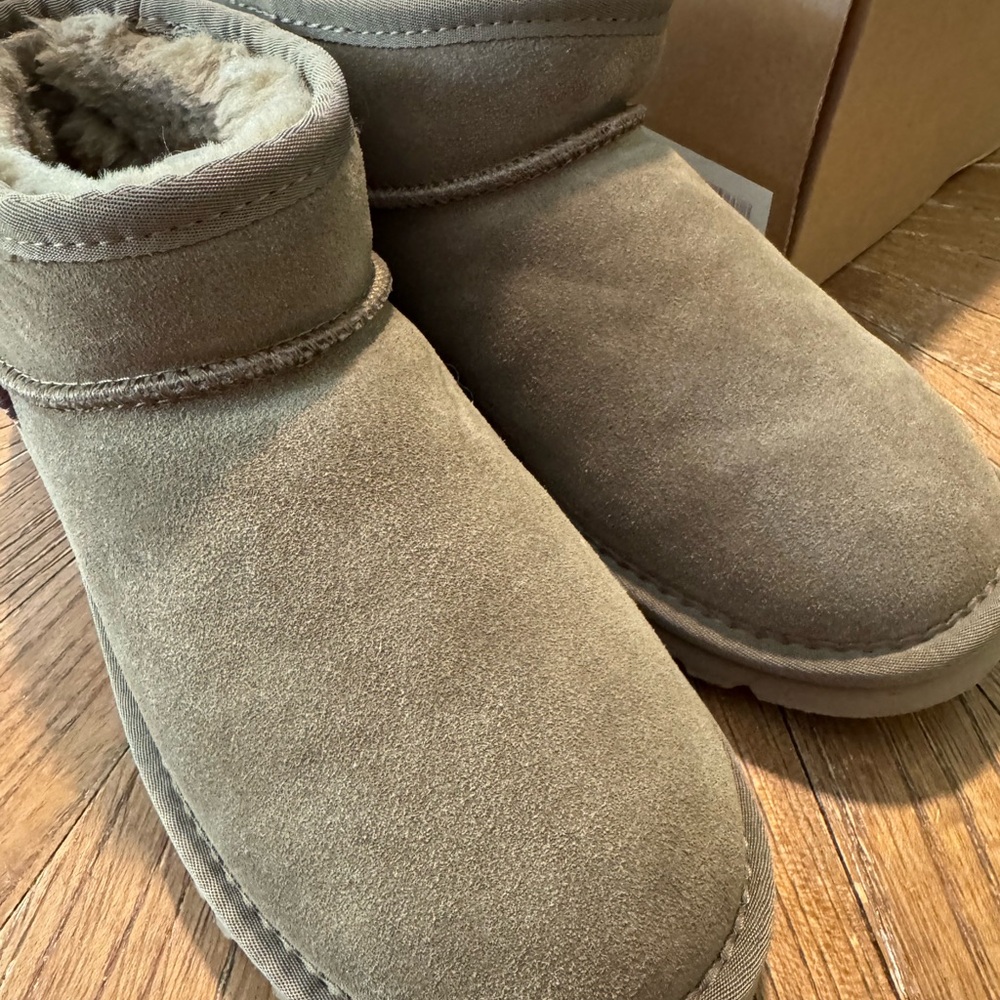 UGG Ultra Mini Antilope